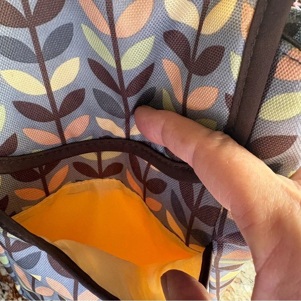 DISNEY BABY Patterned Blue Leaf Print Bag (Bottles/Wipes/Diapers) — SO CUTE!!!